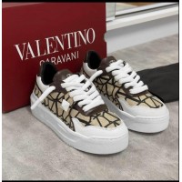 Adidasi Valentino Caravani Cod: V102